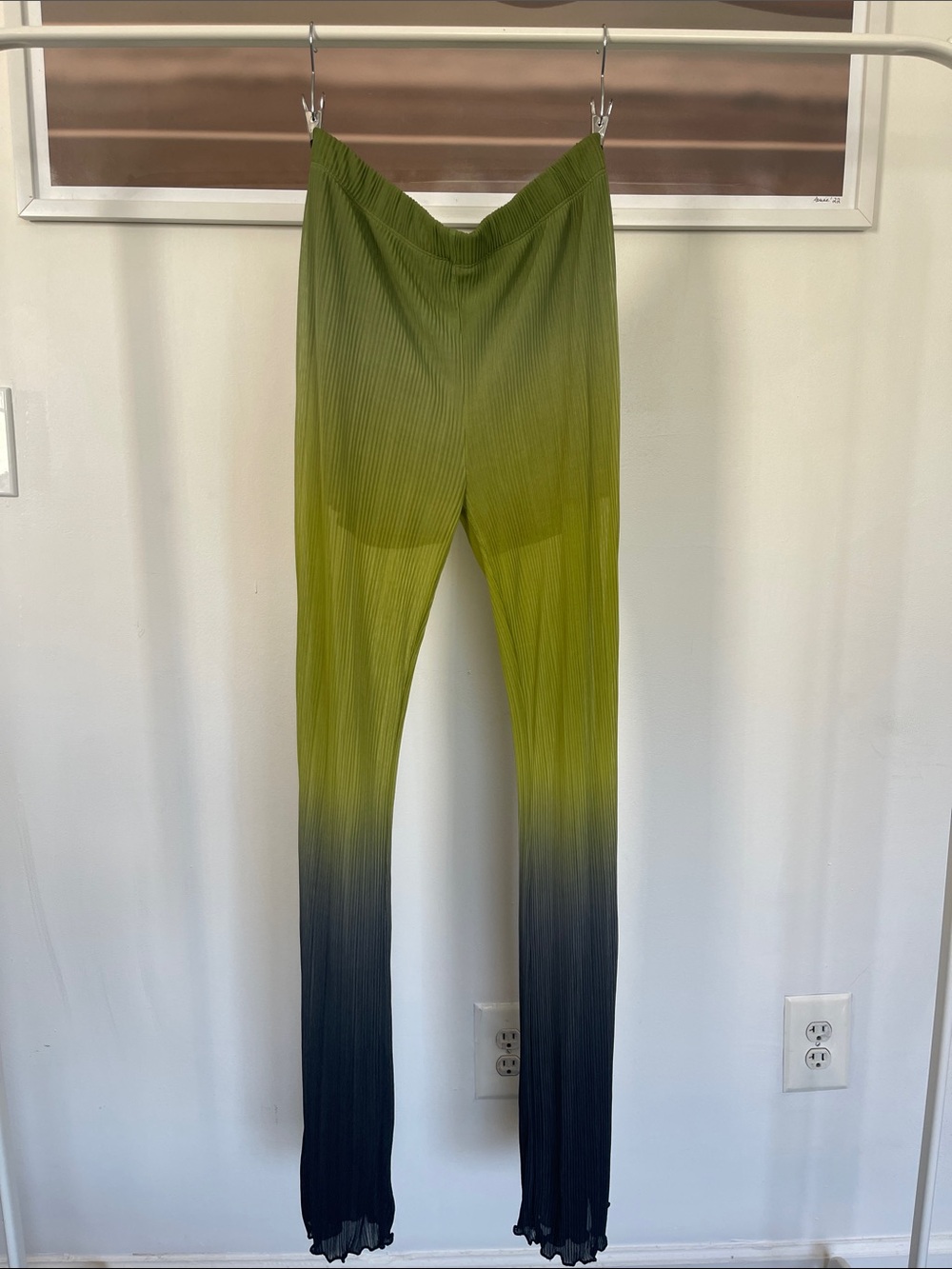 Pull&Bear Olive-to-Black Ombre Pleated Skinny Jumpsuit Pants